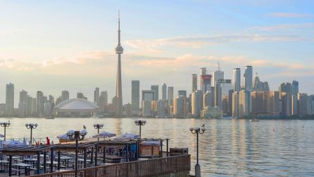 Lake Ontario & the Toronto Skyline wallpaper