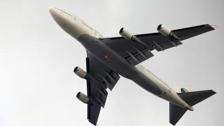 Saudi Arabian Airlines Boeing 747-446 TF-AMZ wallpaper