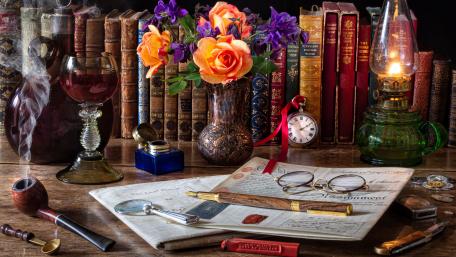 Timeless Elegance in Still Life wallpaper