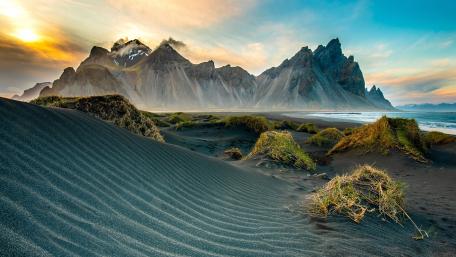 Stokksnes (Vatnajokull National Park) wallpaper