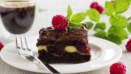 Decadent Raspberry Cheesecake Brownie Delight wallpaper