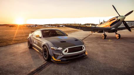Sunset Power: Ford Mustang on the Runway wallpaper