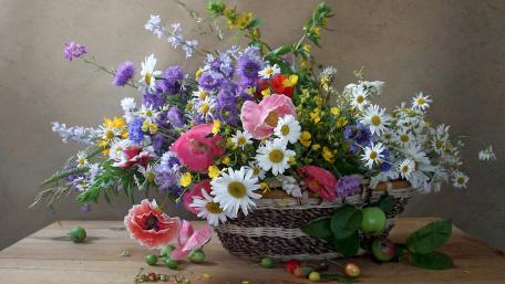 Vibrant Floral Beauty in a Basket wallpaper