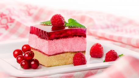 Delicious Raspberry Dessert Cake Wallpaper wallpaper