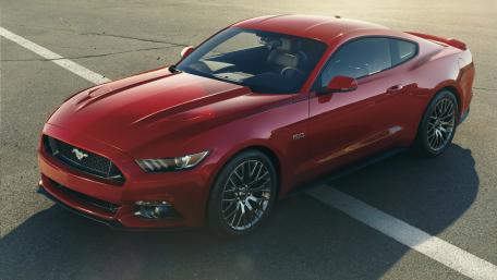 Sleek Red Ford Mustang Wallpaper for Enthusiasts wallpaper