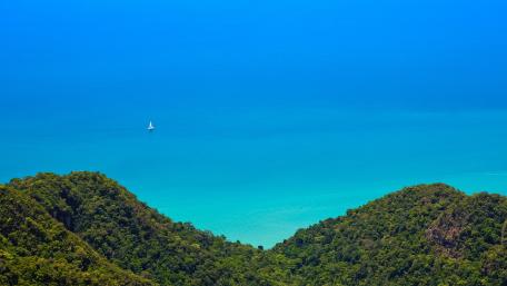 Serenity Over Turquoise Waters wallpaper