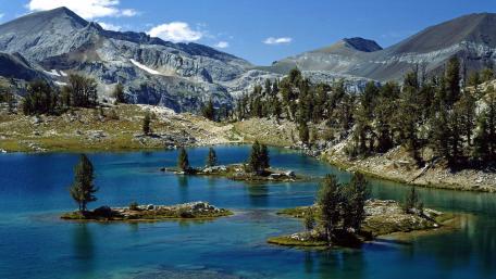 Glacier Lake wallpaper