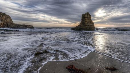 Davenport Beach wallpaper