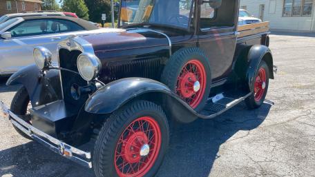 Old truck wallpaper