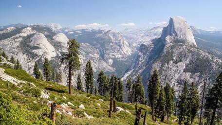 Half Dome, Yosemite National Park wallpaper