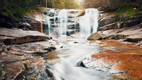 Mumlava Falls, Krkonose National park Sumava wallpaper