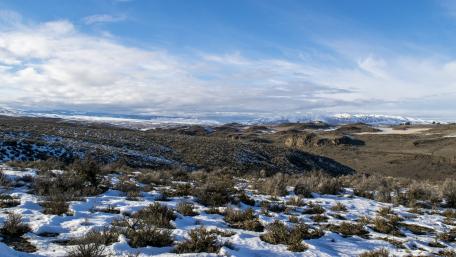 Serene Snowy Landscape in 4K Resolution wallpaper