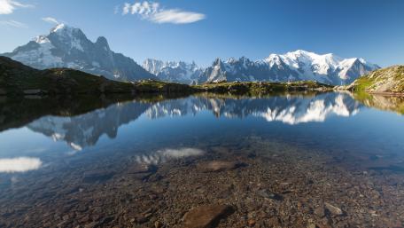 Mer de Glace wallpaper
