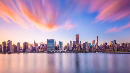 Pink clouds over Manhattan skyline wallpaper