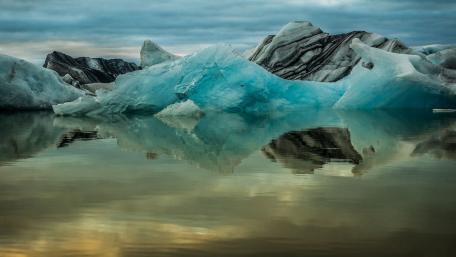 Glacier Lagoon wallpaper
