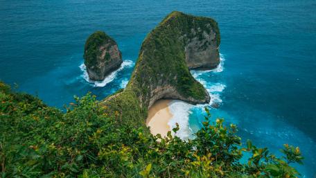 Crystal Bay Nusa Penida wallpaper