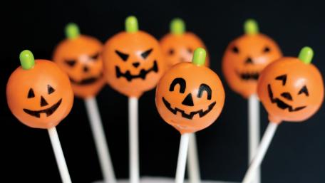 Halloween lollipops wallpaper