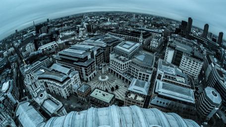 The Flaming Orb Monument from St. Paul's Cathedral wallpaper