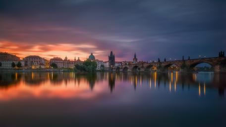 Charles Bridge over Vltava wallpaper