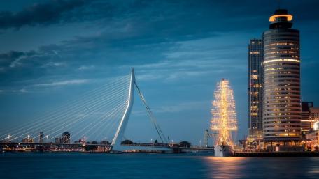 Erasmus Bridge wallpaper