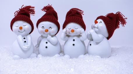 Snowmen Joy in the Snow wallpaper