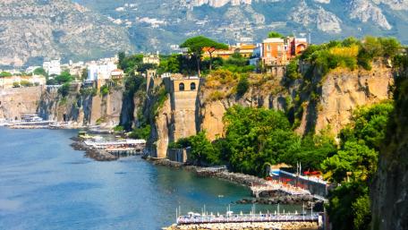 Sorrento wallpaper