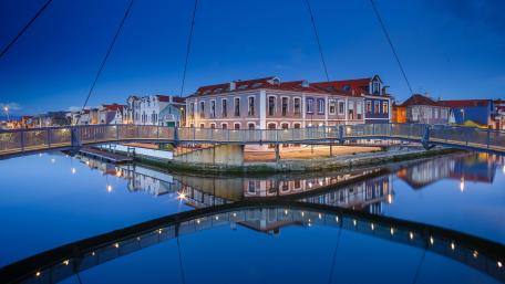 Tranquil Blue Hour in Aveiro Portugal wallpaper