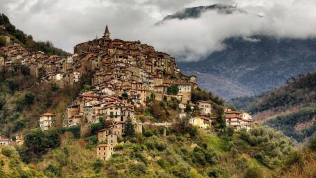 Apricale wallpaper