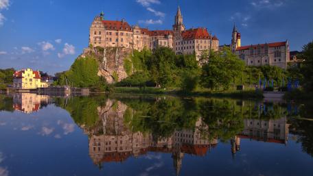 Schloss Sigmaringen (Sigmaringen Castle) wallpaper