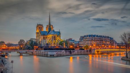 Notre Dame de Paris wallpaper