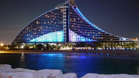 Jumeirah Beach Hotel wallpaper