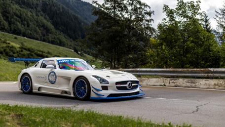 Dreaming of a Mercedes-Benz SLS AMG Race Experience wallpaper