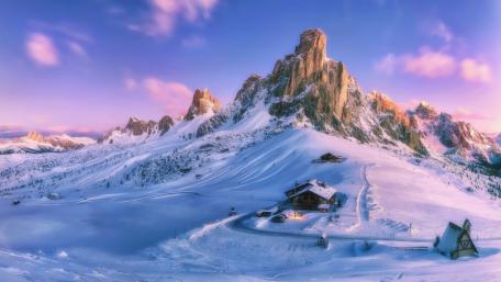 The Giau Pass (Passo Giau) wallpaper