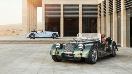 Vintage Morgan Cars in a Stylish Setting wallpaper