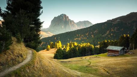 Italian autumn landscape wallpaper