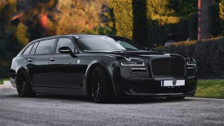 Elegance on Wheels: The Ultimate Dream Car wallpaper