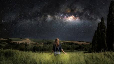 Starry Night Dreams beneath the Milky Way wallpaper