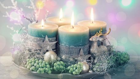 Advent wreath wallpaper