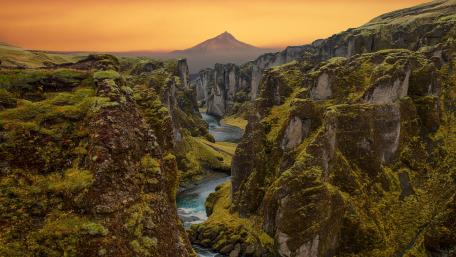 Fjadrargljufur Canyon wallpaper