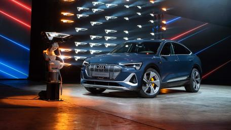 Audi e-tron 55 wallpaper