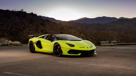 Lamborghini Aventador Roadster in Twilight Splendor wallpaper