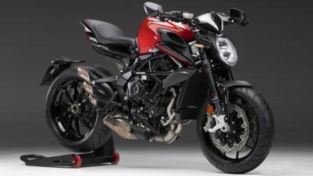 Sleek MV Agusta Dragster 800 Rosso Wallpaper wallpaper