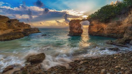 Golden Hour at Coastal Arch wallpaper