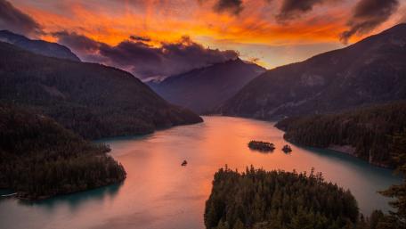 Ross Lake National Recreation Area wallpaper