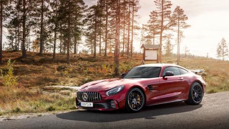 Mercedes-Benz AMG GT wallpaper