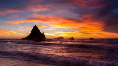 Martin's Beach In Half Moon Bay wallpaper