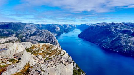 Prekestolen wallpaper