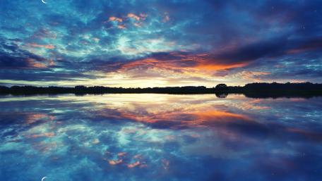 Water reflection wallpaper