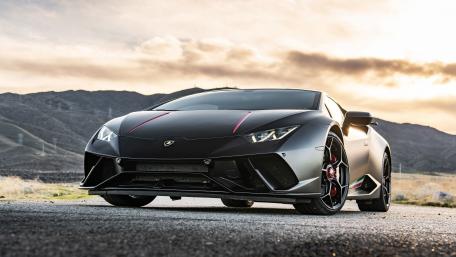 Lamborghini Huracan wallpaper