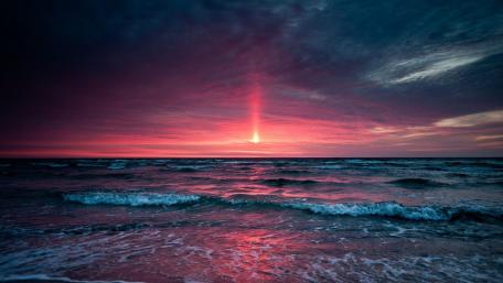 Pink Horizon at Ocean Sunset wallpaper